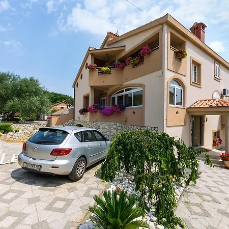 Apartment Sobe Gora Posedarje